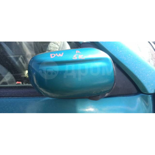 Зеркало правое Mazda Demio DW 1997 5 конт в Омске