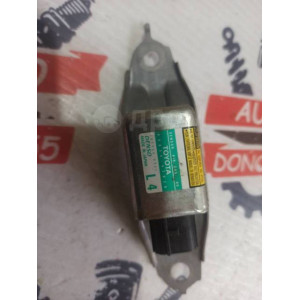 Датчик Airbag Toyota Prius NHW20 в Омске Датчик Airbag Toyota Prius NHW20 в Омске