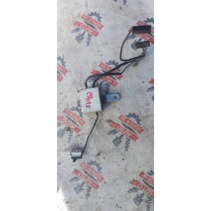 Реле обогрева заднего стекла Toyota Camry/Vista/Gracia 85940-32150 в Омске Реле обогрева заднего стекла Toyota Camry/Vista/Gracia 85940-32150 в Омске