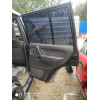 Стекло двери задней правой Mitsubishi Pajero 1991-2004 в Омске