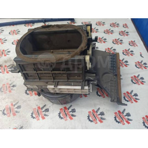 Корпус печки под моторчик Honda Civic ES в Омске Корпус печки под моторчик Honda Civic ES в Омске