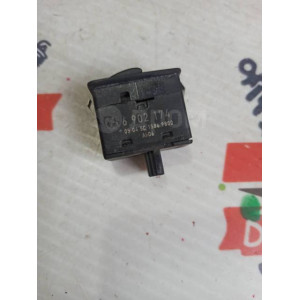 Кнопка стеклоподъемника BMW 3 E46 6902174 в Омске Кнопка стеклоподъемника BMW 3 E46 6902174 в Омске