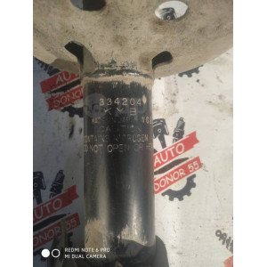 Стойка передняя правая Toyota Avensis 1997-2002, T220 в Омске