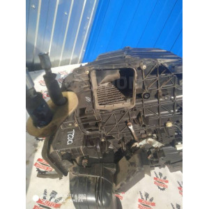 Корпус печки под радиаторы Toyota Avensis AT220 в Омске Корпус печки под радиаторы Toyota Avensis AT220 в Омске