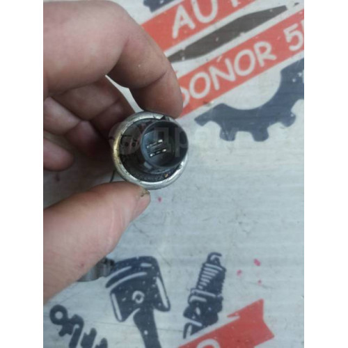 Датчик давления ГУР Ford 7057316 в Омске