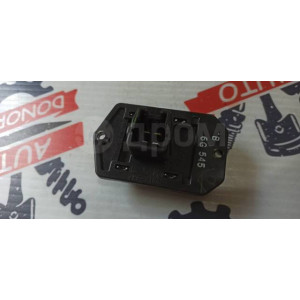 Реостат печки Toyota 87138-52010 в Омске