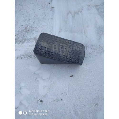 Подставка под ногу Mitsubishi Galant, Legnum, Emeraude, Etern MB946522 в Омске