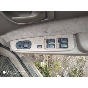 Блок управления стеклоподъемниками Toyota Camry/Vista CV4, SV4 в Омске Блок управления стеклоподъемниками Toyota Camry/Vista CV4, SV4 в Омске