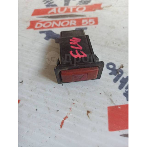 Кнопка аварийной сигнализации Toyota 84332-20210 в Омске