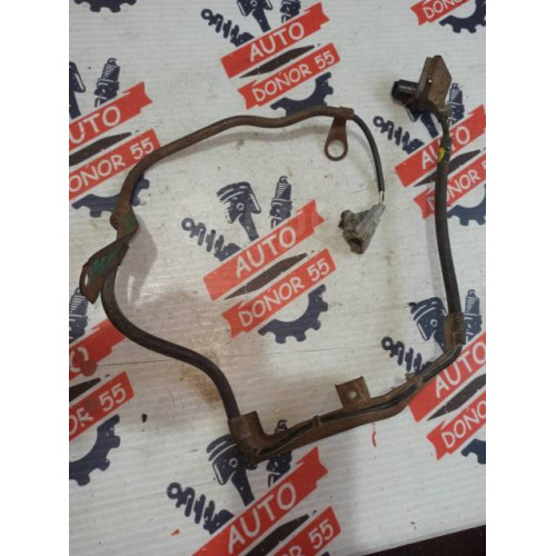 Датчик abs передний правый Toyota Corolla/Sprinter/Trueno 8954212020 в Омске