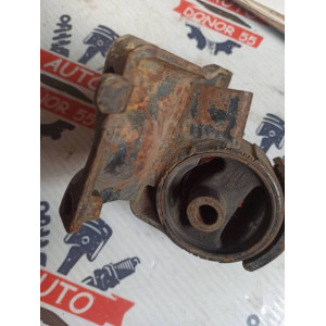 Подушка опора ДВС левая Toyota Corolla AE91 1237216100 в Омске Подушка опора ДВС левая Toyota Corolla AE91 1237216100 в Омске