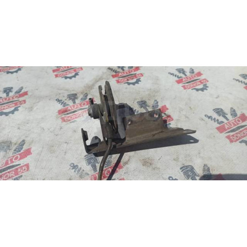 Клапан вакуумный Nissan 1474102E00 в Омске