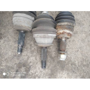 Привод Левый Daewoo Nexia/Chevrolet Lanos 8кл (96251135) в Омске